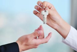 Процедура купли-продажи квартиры: как самостоятельно и безопасно оформить сделку?